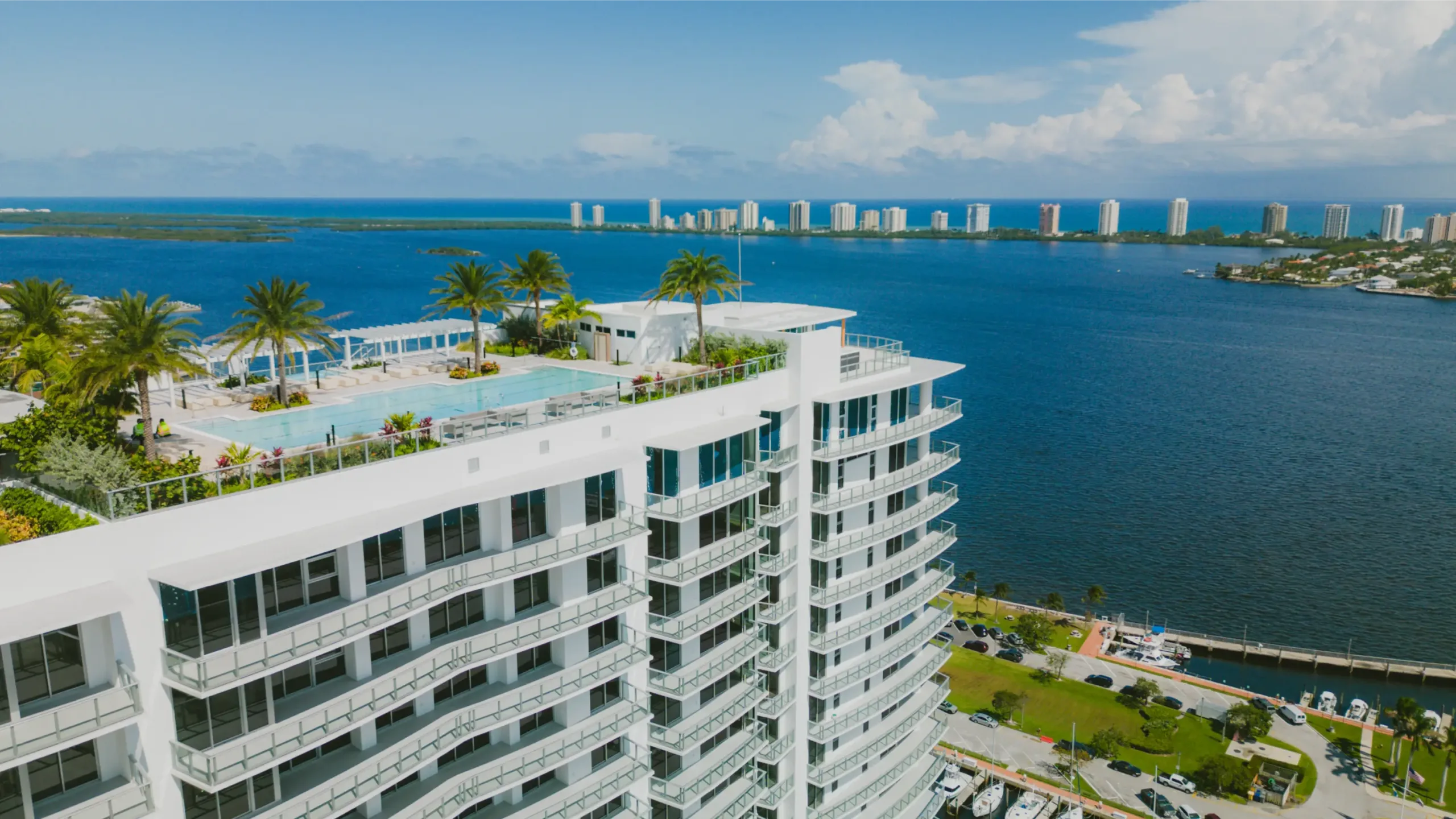 2 - 251020-N220-0132 (2)